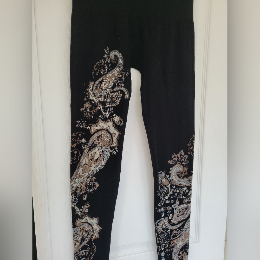 Patterned Leggings - Picture 5 of 7